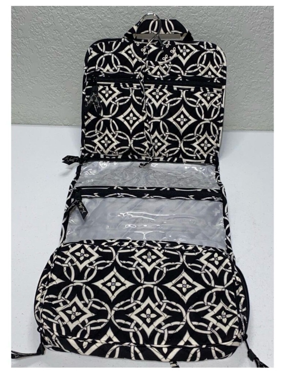 Vera Bradley Black & White Quilted Travel Toiletry bag - Picture 2 of 5